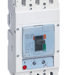 DPX³630 thermal magnetic release circuit breaker, 3 poles 320A and breaking capacity 36kA